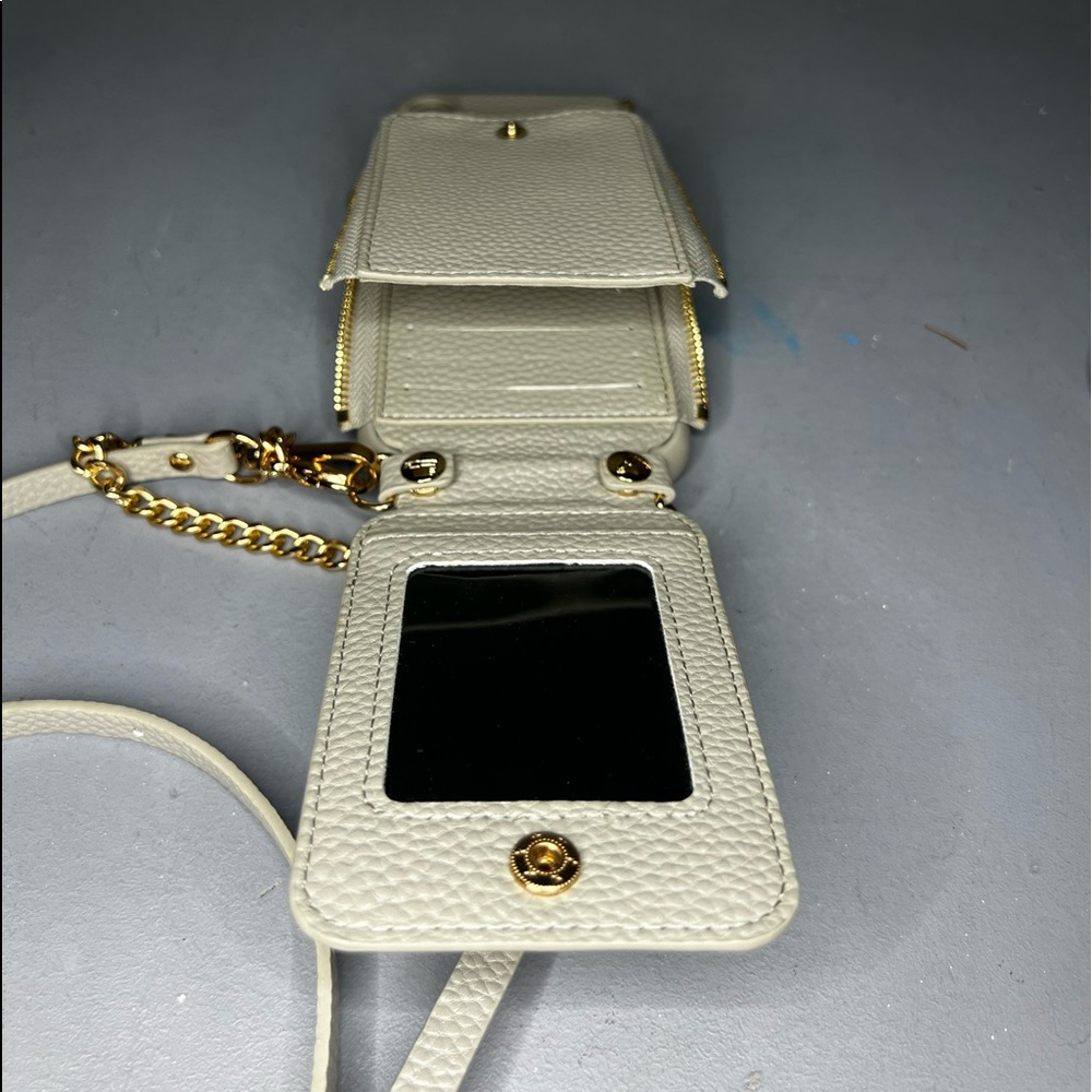phone case - Picture 2 of 4